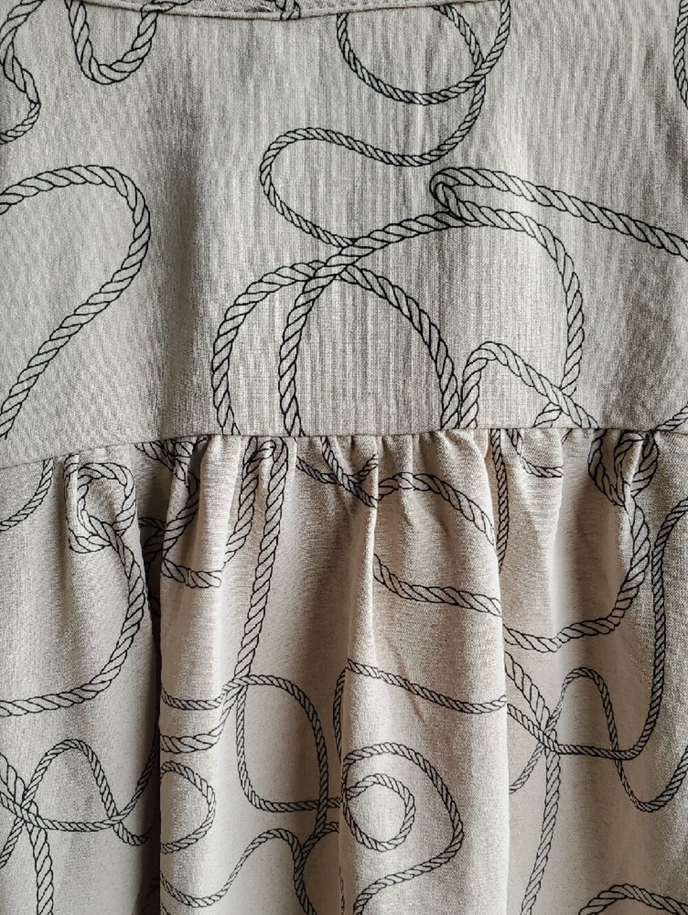 Como Black Cream Rope-Print Button-Front Blouse - Picture 8 of 9